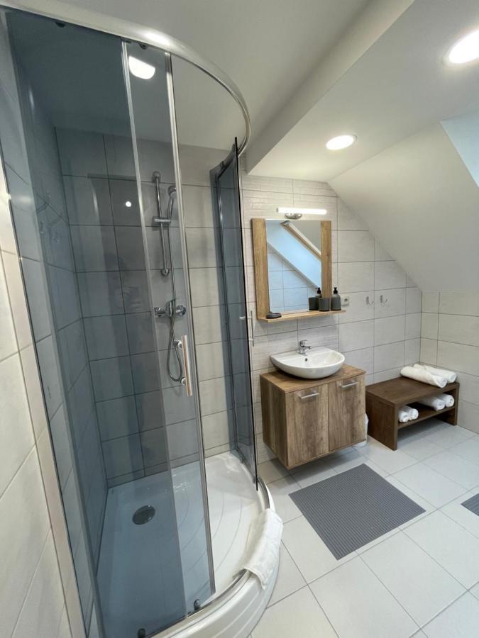 Apartmany Herc ヤーヒモフ エクステリア 写真