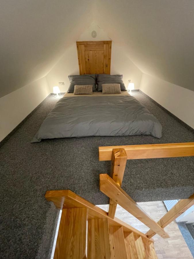 Apartmany Herc ヤーヒモフ エクステリア 写真